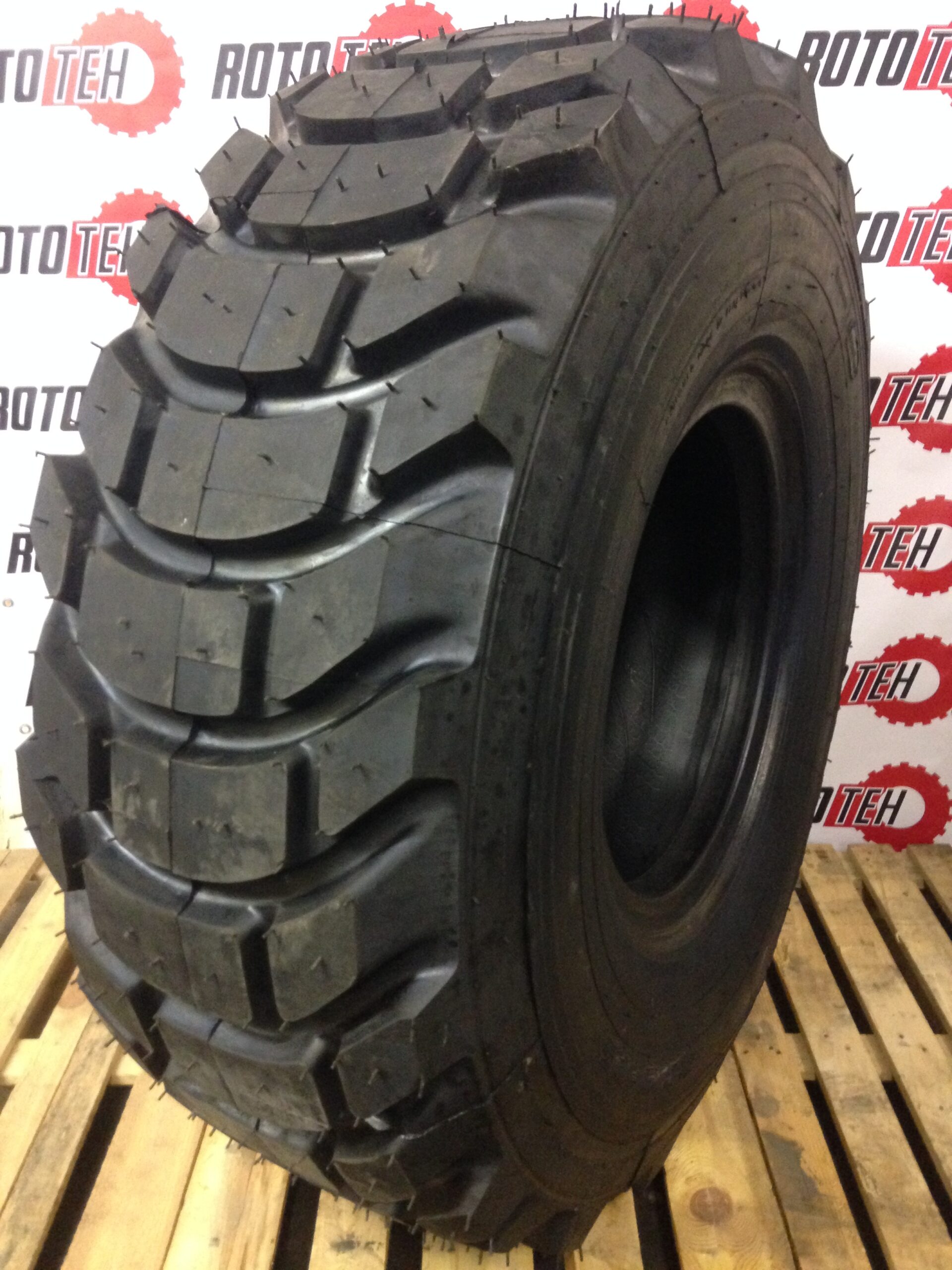 R140024GPR_3.jpg 14.00R24 Piave Tyres GP-R TL riepa - Image 1