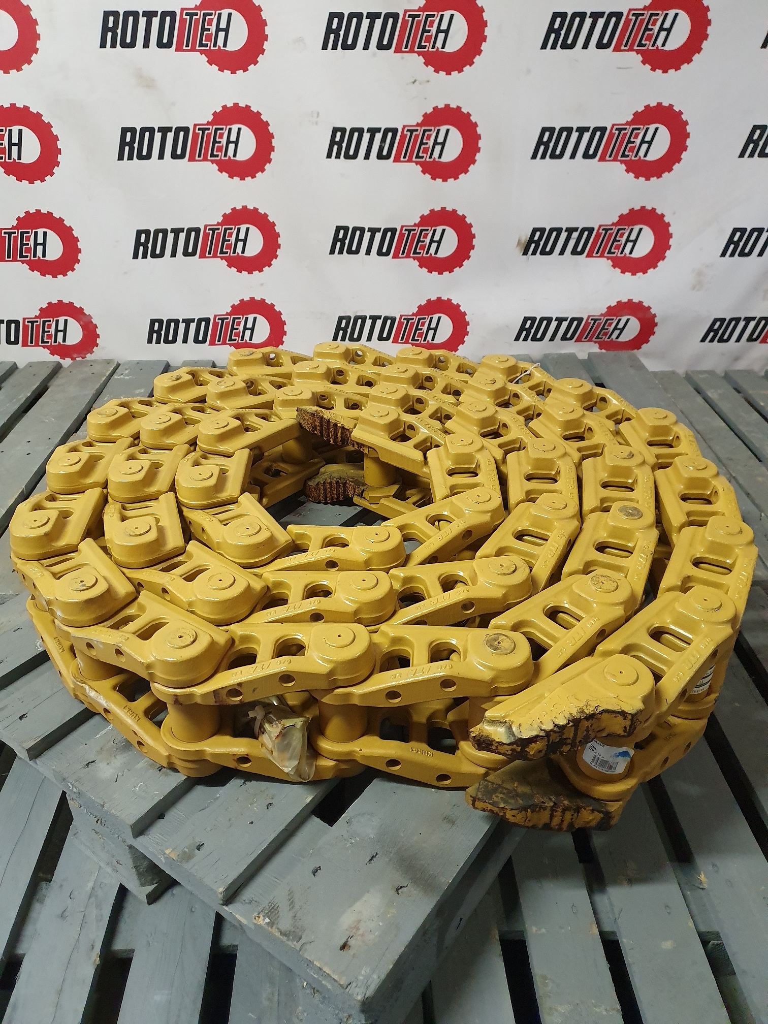UL203K6L45.jpg Metāla ķēde 45 posmi eļļota - Image 1
